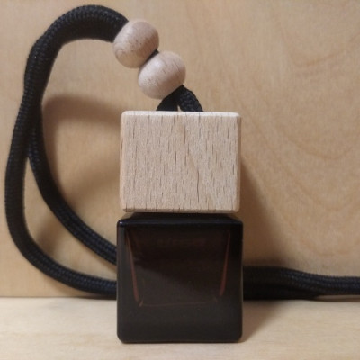 Коричневый стеклянный флакон с деревянной крышкой для автомобильного ароматизатора