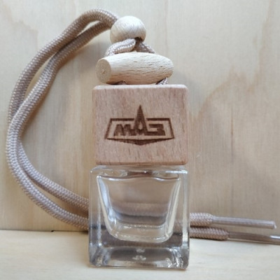 Стеклянный флакон с деревянной крышкой для автомобильного ароматизатора с логотипом МАЗ