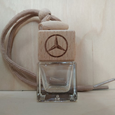 Стеклянный флакон с деревянной крышкой для автомобильного ароматизатора с логотипом Mercedes-Benz