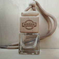 Флакон с логотипом Nissan Флакон с логотипом Nissan