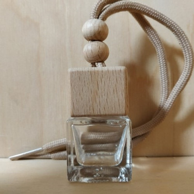 Аромадиффузор для автомобильного ароматизатора с коричневым шнурком