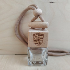 Флакон с логотипом Porsche