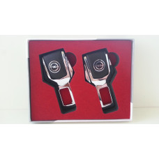 Заглушка ремня безопасности с логотипом Opel