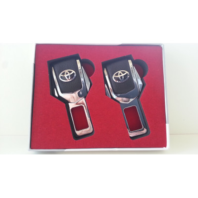 Заглушка ремня безопасности с логотипом Toyota